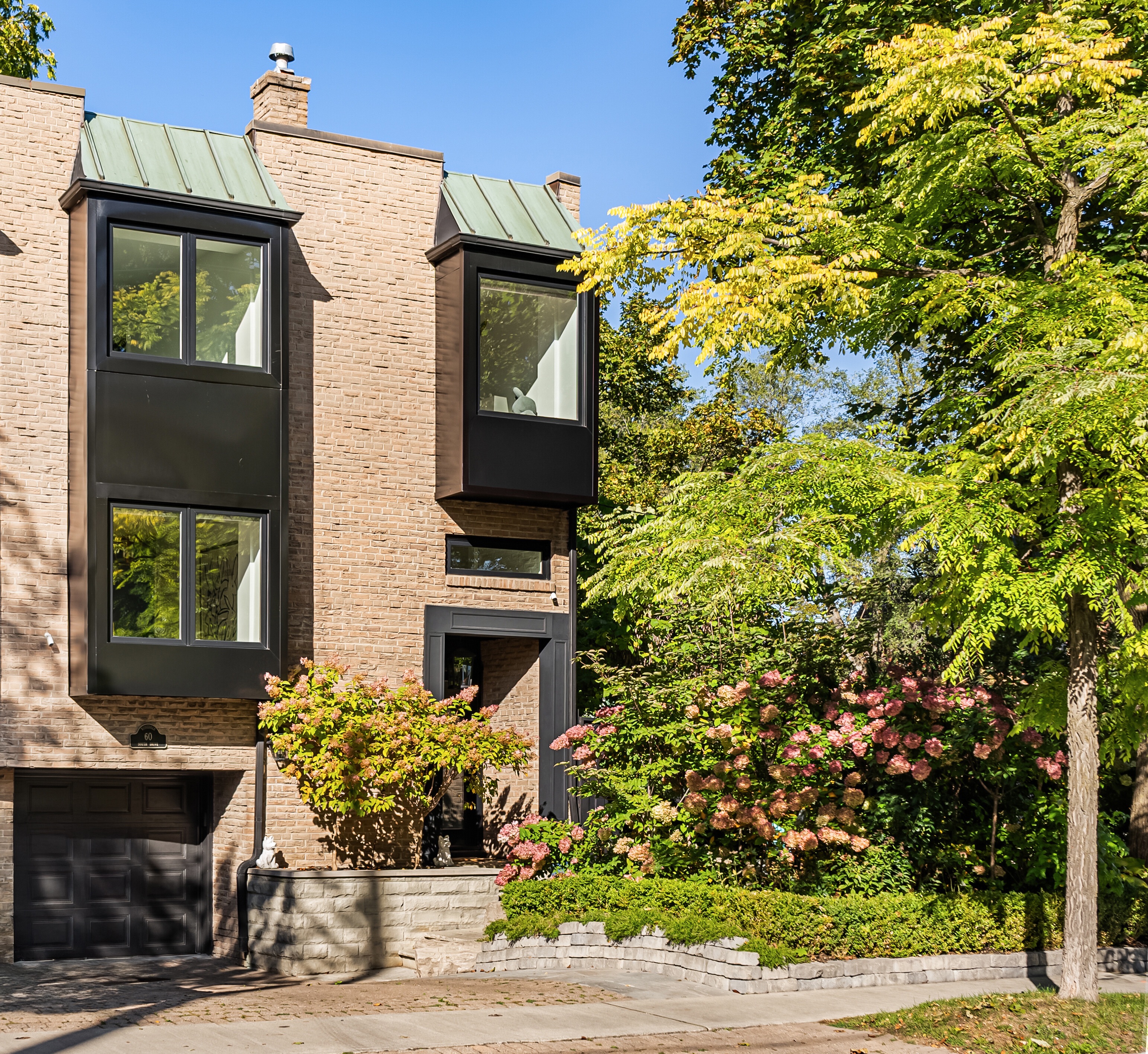 60 South Drive, Toronto