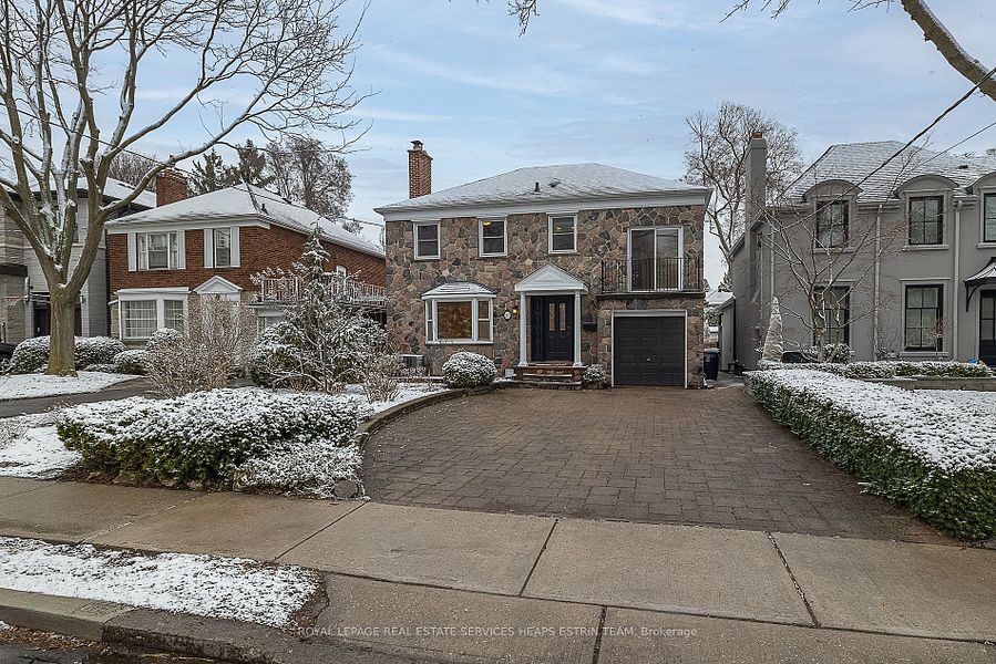 27 Southlea Avenue, Toronto