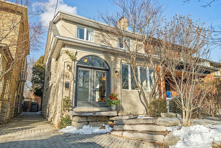52 Moore Avenue, Toronto