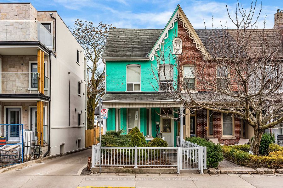 11 Foxley Street, Toronto