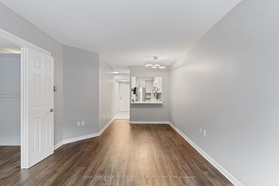 284 Bloor Street West Unit 304, Toronto