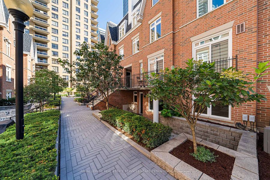 106 Redpath Avenue Unit 10, Toronto