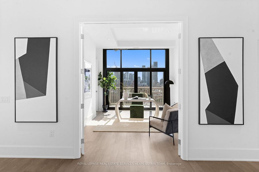 1 Strathgowan Avenue , Toronto