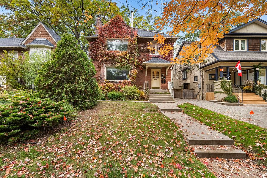330 St Clair Avenue East, Toronto