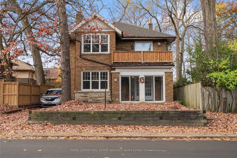 88 Welland Avenue, Toronto
