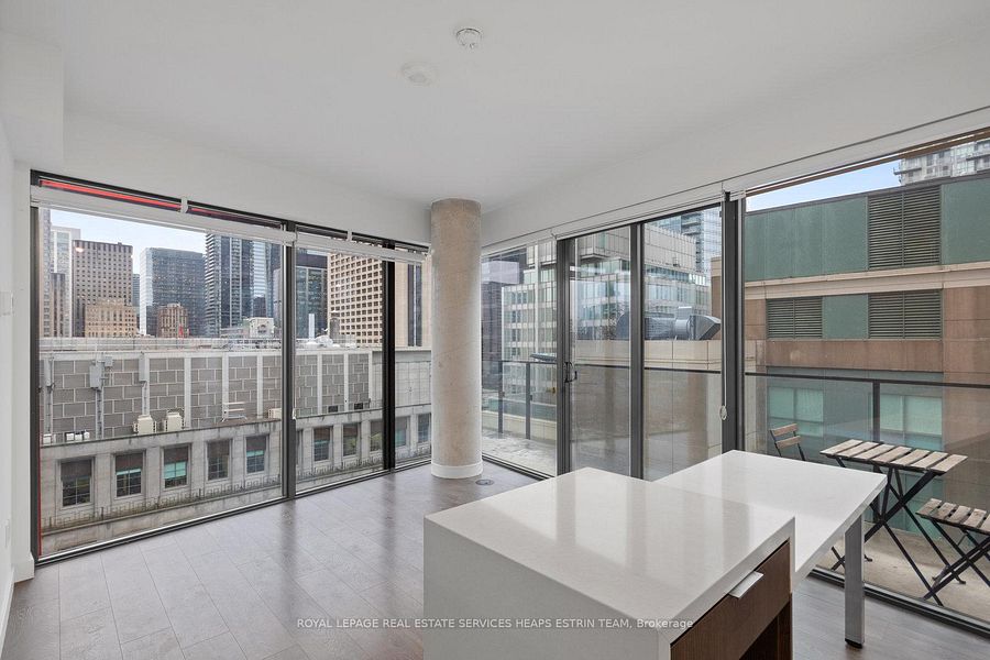 215 Queen Street West Unit 1311, Toronto