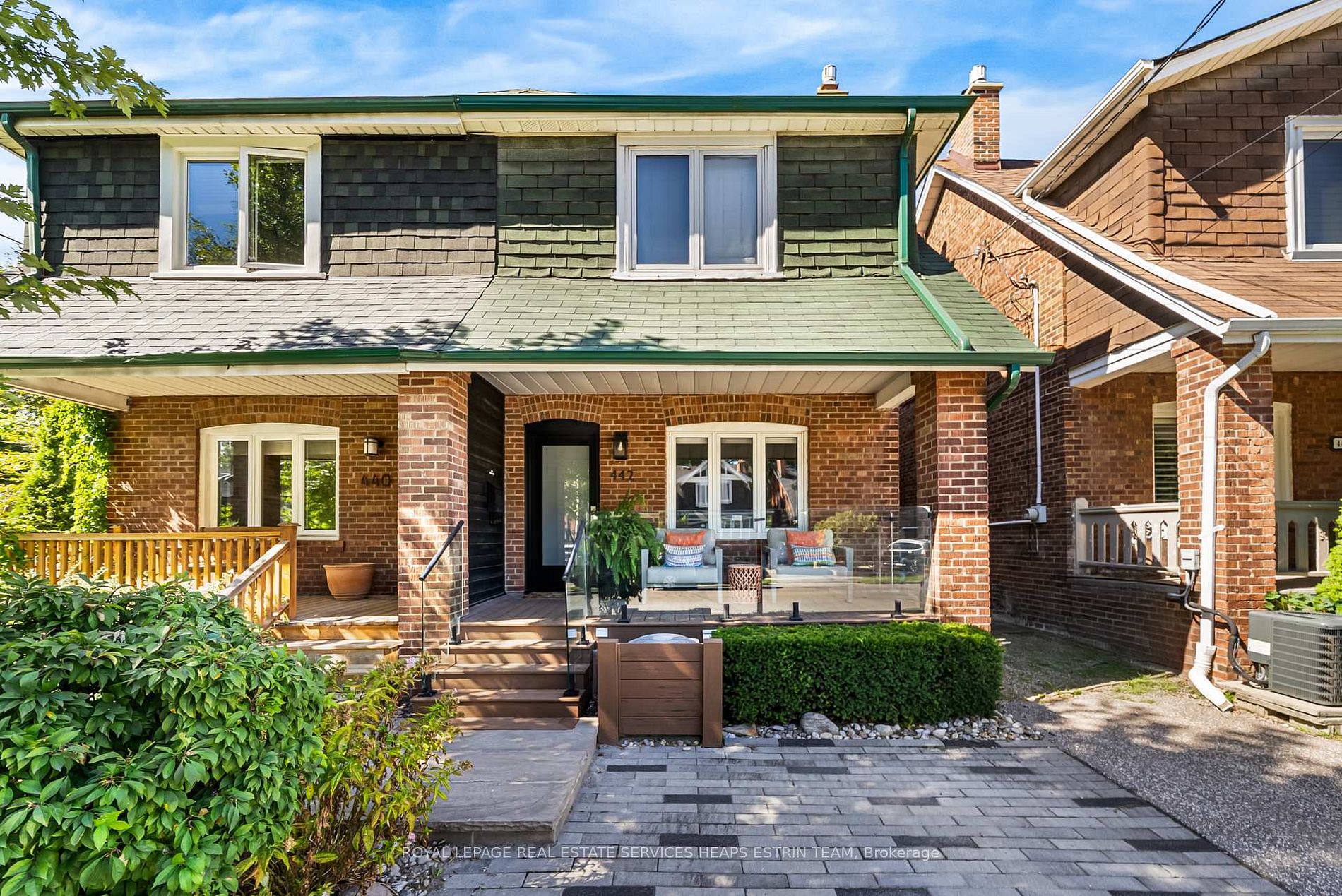 442 Hillsdale Avenue East, Toronto