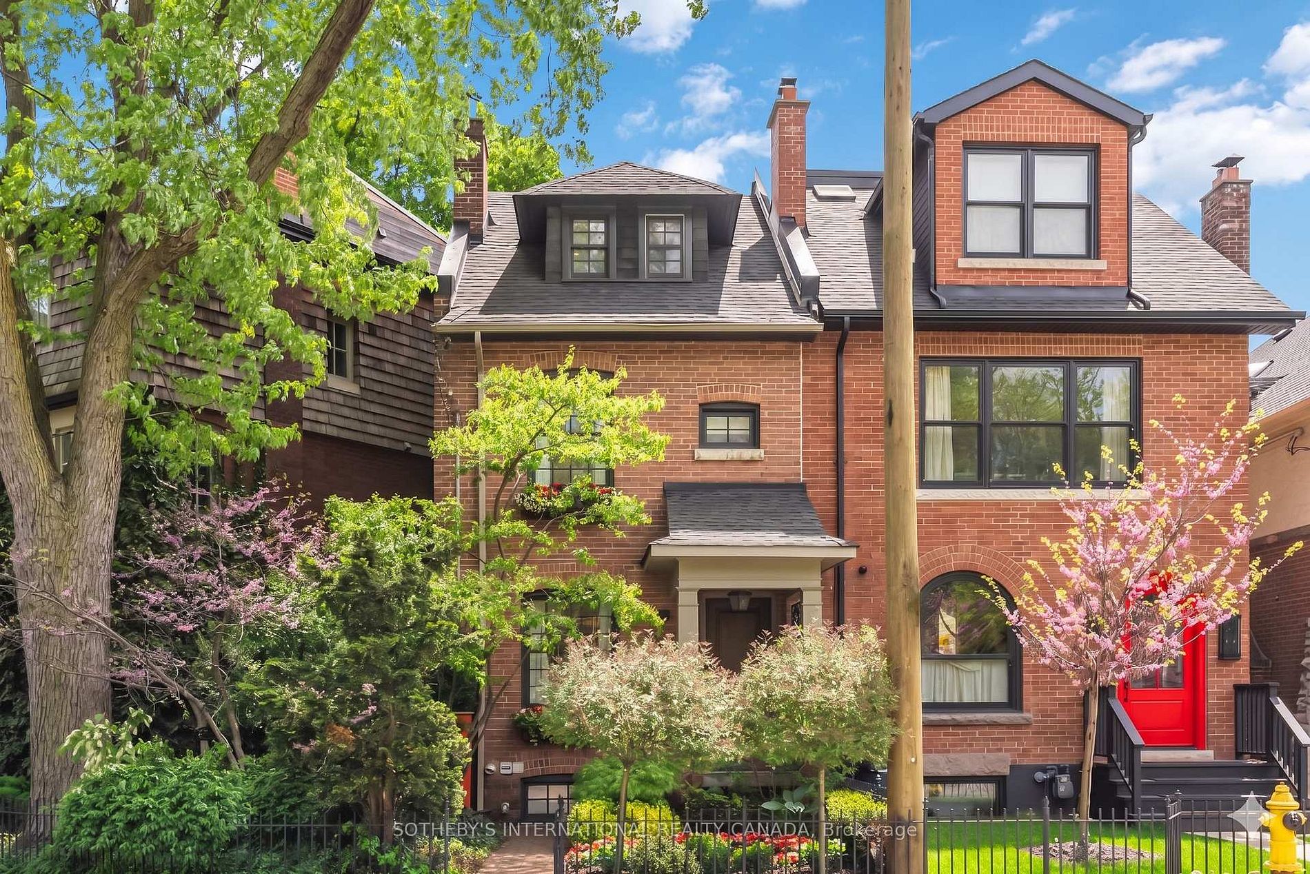 103 Summerhill Avenue, Toronto