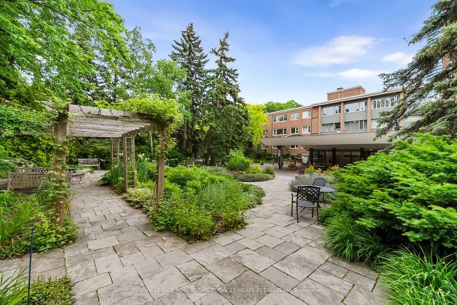 21 Dale Avenue Unit 442, Toronto