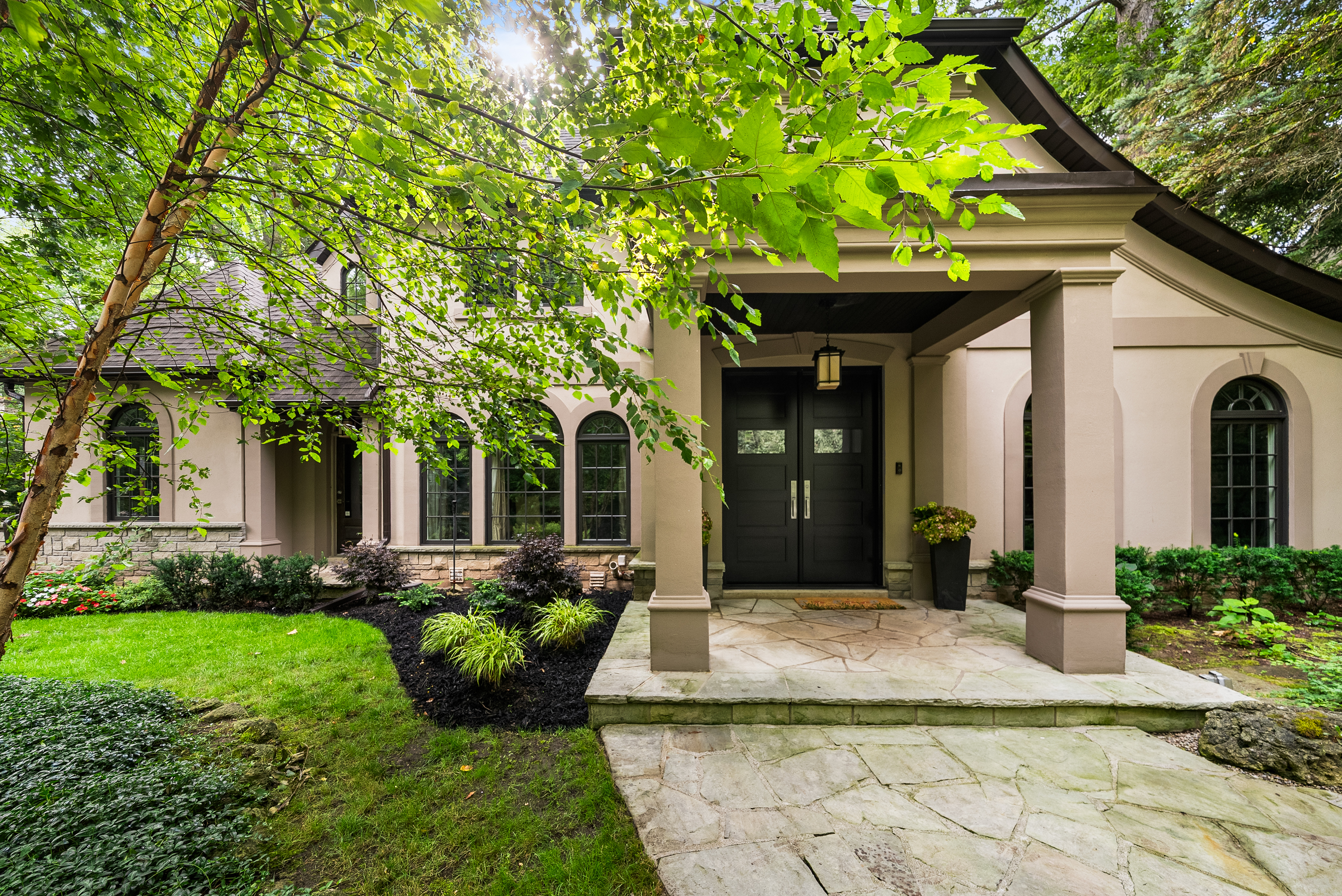 1554 Birchwood Drive, MISSISSAUGA