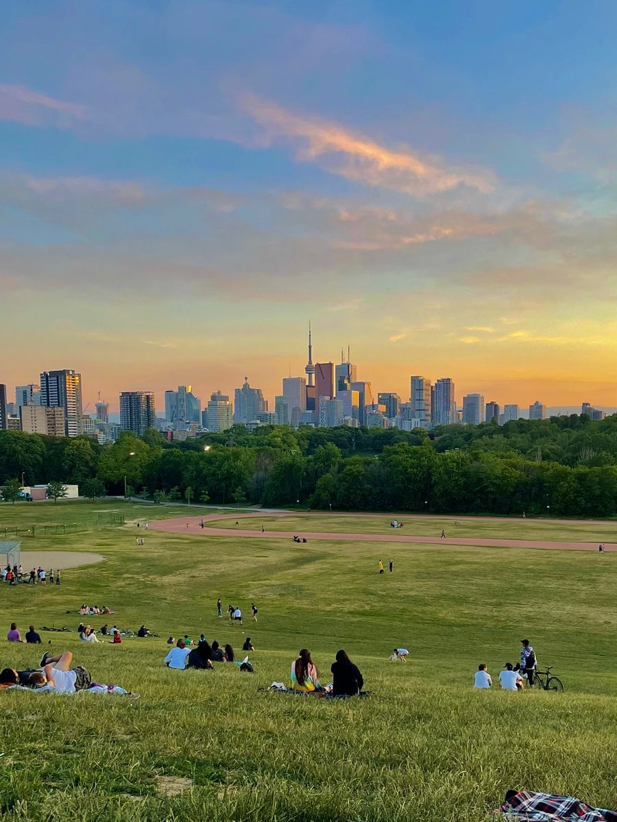 Davisville Village neighbourhood lifestyle